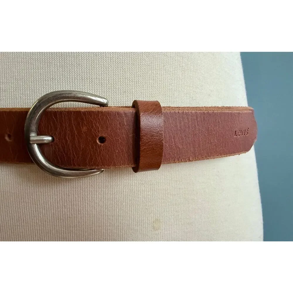LEVI’S Brown Leather Belt Mens sz 40 (NWT)